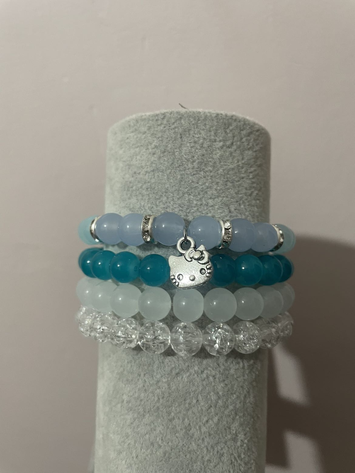 Blue hello kitty stack